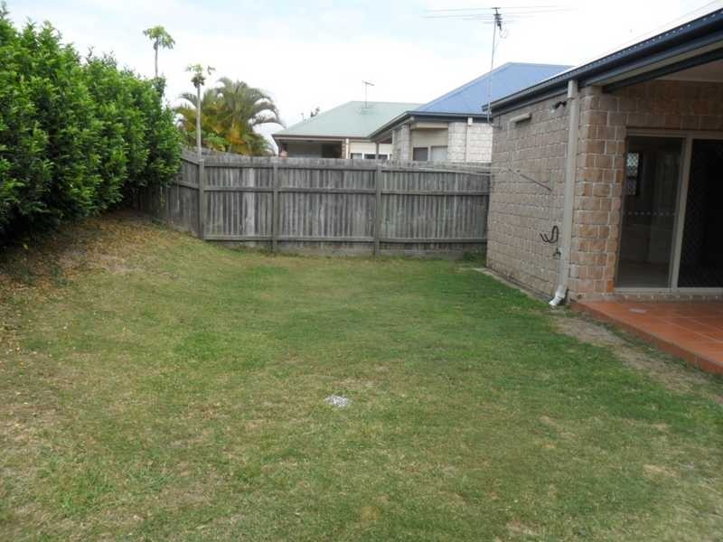 6 Heathcote Avenue, North Lakes QLD 4509