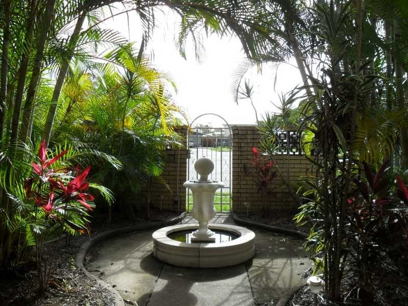 26 Arrakune Crescent, Kallangur QLD 4503