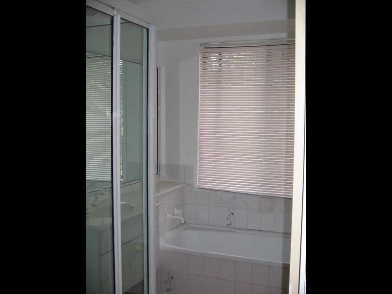 17 EUCUMBENE DRIVE, Petrie QLD 4502