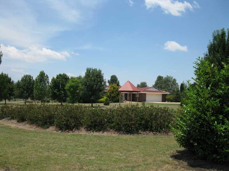 39 Braund Street, Armidale NSW 2350