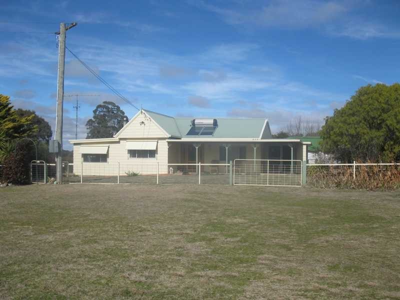 19 Swilks Road, Armidale NSW 2350