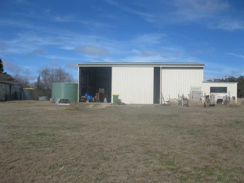 19 Swilks Road, Armidale NSW 2350