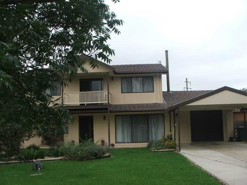 13 Hawthorne Close, Armidale NSW 2350