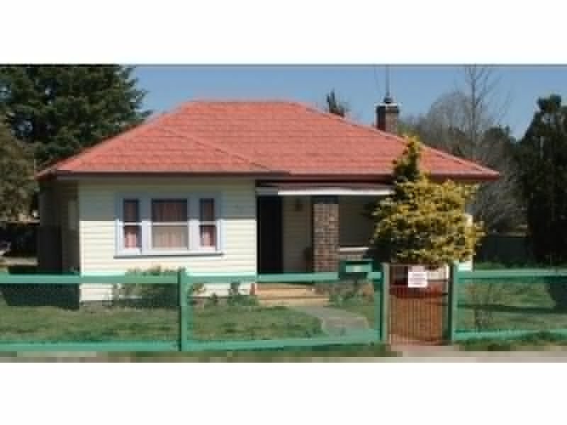 50 Hill Street, Uralla NSW 2358