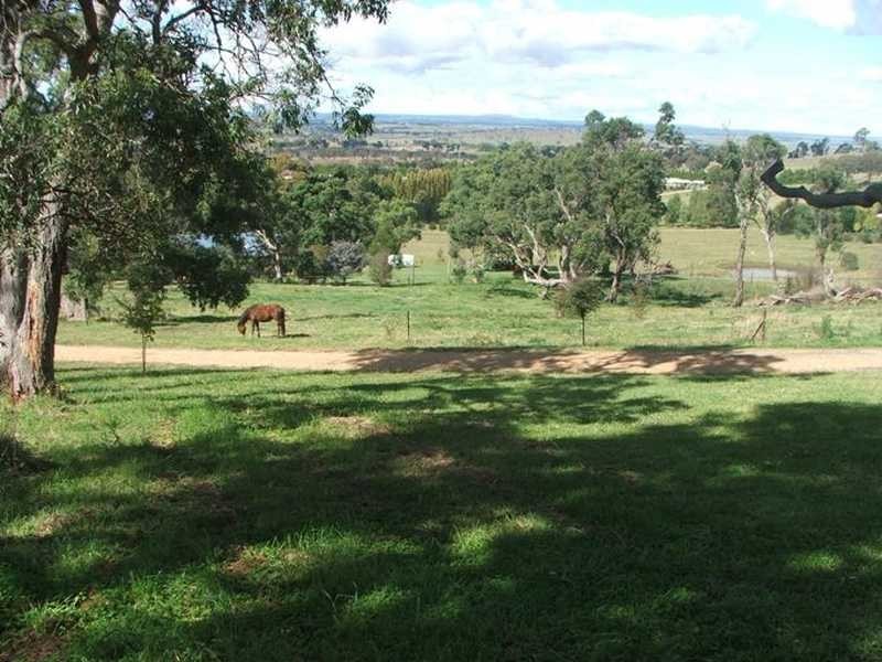 71 Lynland Drive, Armidale NSW 2350