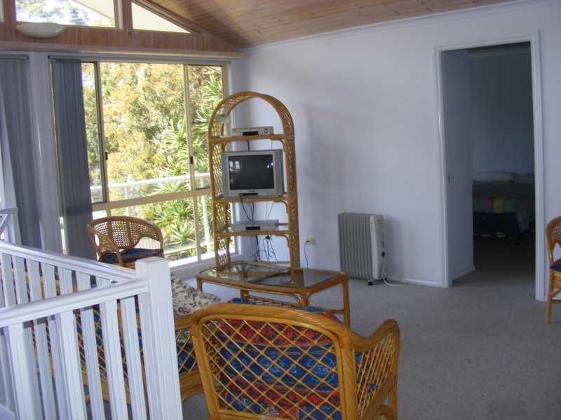 18 Tomaree Road, Shoal Bay NSW 2315