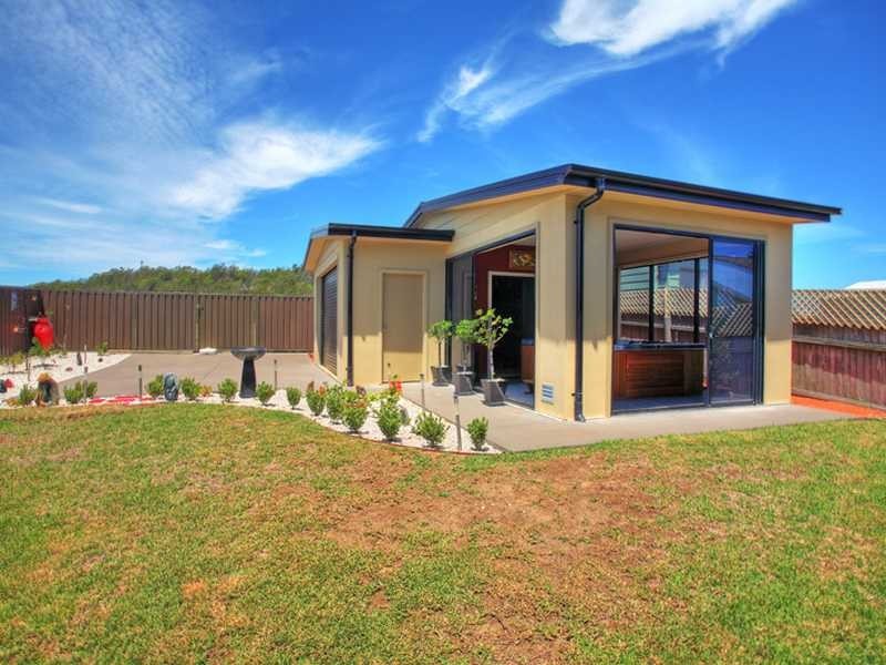 16 Morna Point Road, Anna Bay NSW 2316