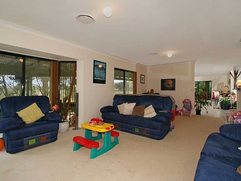 10 Sanderling Close, Salamander Bay NSW 2317