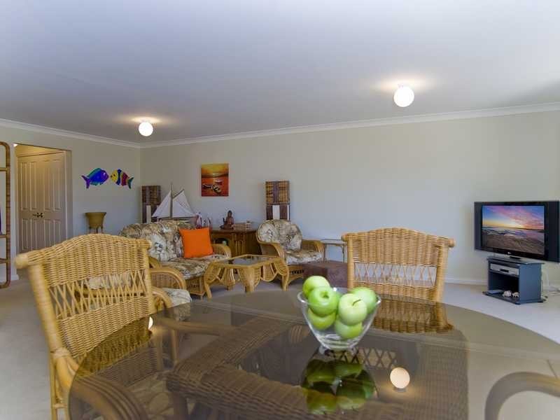 Apartment 2/2-4 Soldiers Point Road, Soldiers Point NSW 2317