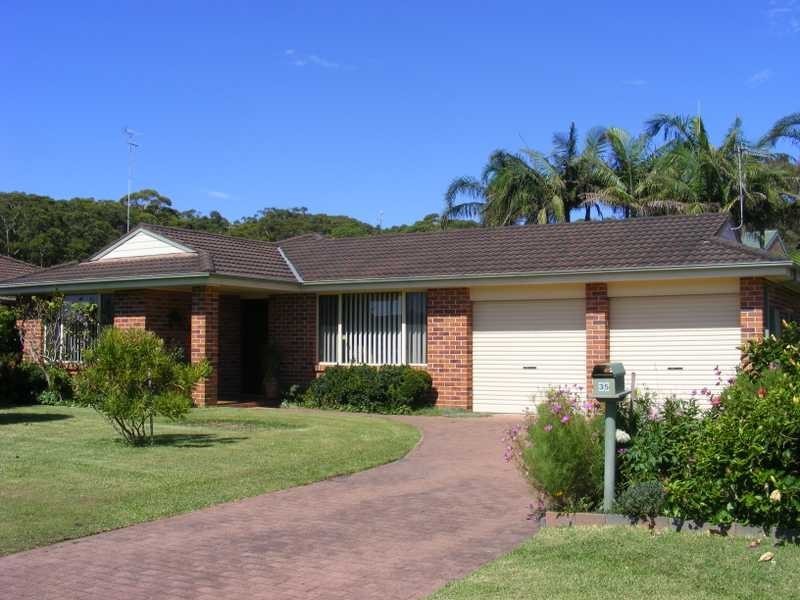35 Shoreline Drive, Fingal Bay NSW 2315