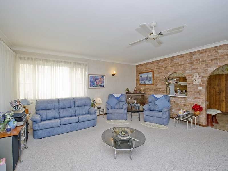 8 Montevideo Parade, Nelson Bay NSW 2315