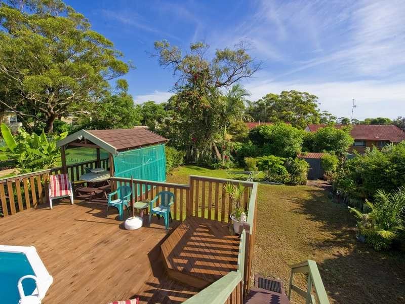 8 Montevideo Parade, Nelson Bay NSW 2315