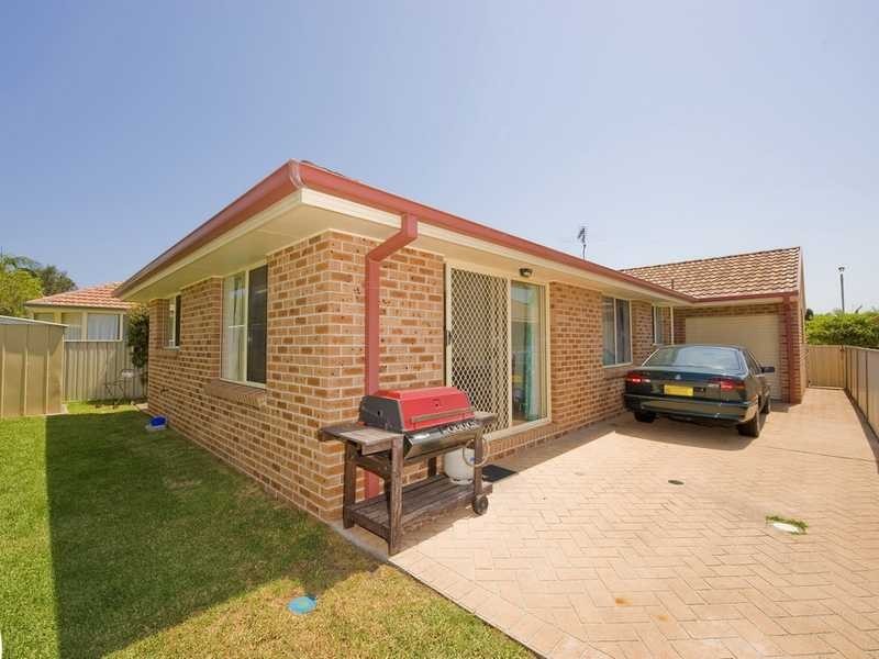 22 Pebble Parade, Fingal Bay NSW 2315