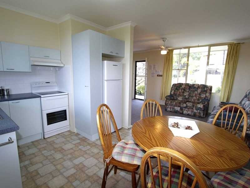 Unit 1/2 Victor Parade, Shoal Bay NSW 2315