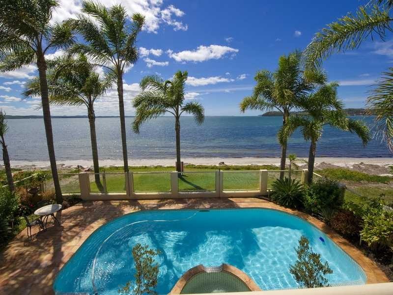 10 Cook Street, Salamander Bay NSW 2317