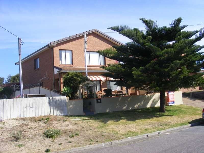 Unit 2/13 Robinson Street, Anna Bay NSW 2316