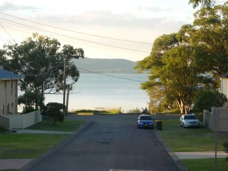 Tanilba Bay NSW 2319