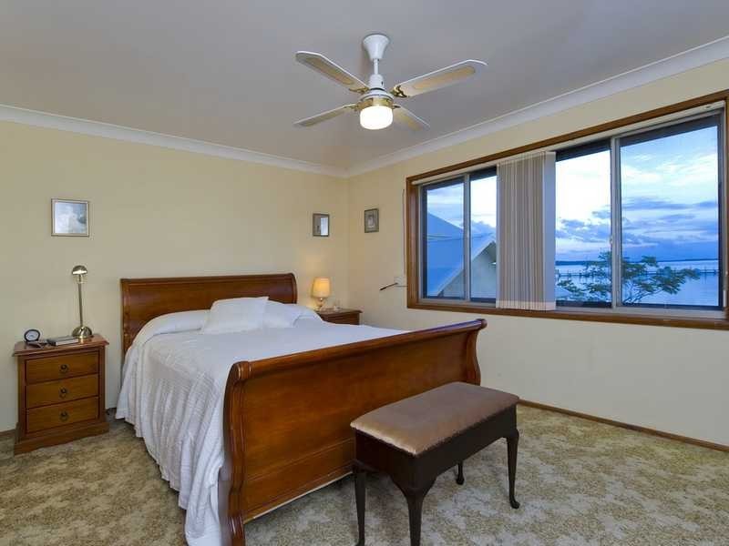 32 Sunset Boulevarde, Soldiers Point NSW 2317
