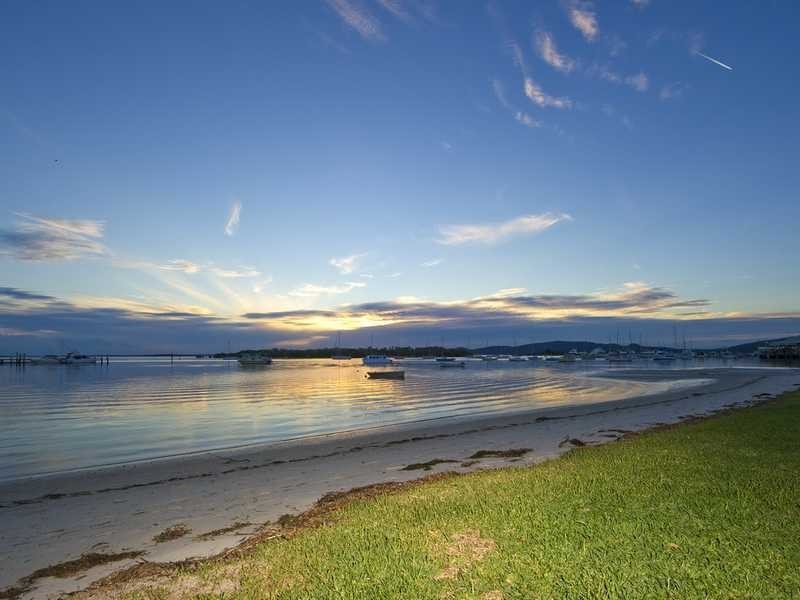 32 Sunset Boulevarde, Soldiers Point NSW 2317