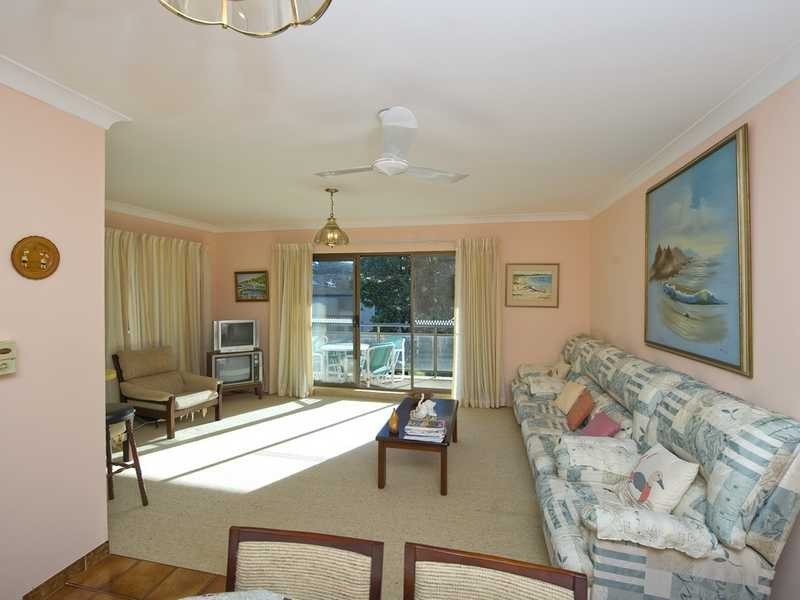 Apartment 4/5 Columbia Close, Nelson Bay NSW 2315