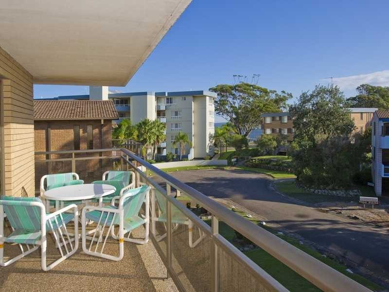 Apartment 4/5 Columbia Close, Nelson Bay NSW 2315