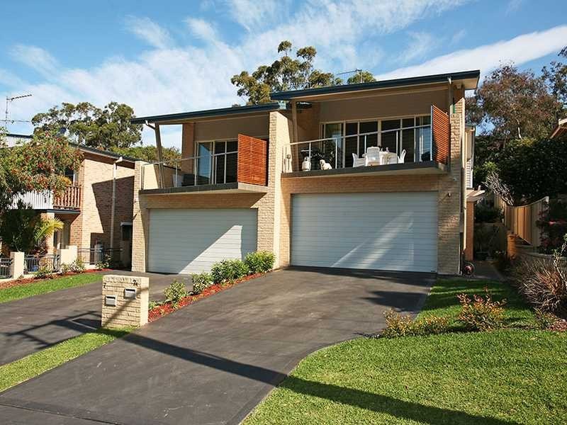 Villa/7a Fern Avenue, Soldiers Point NSW 2317