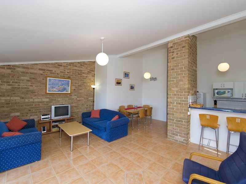 Unit 3/17 Soldiers Point Road, Soldiers Point NSW 2317