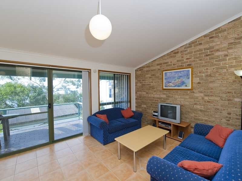 Unit 3/17 Soldiers Point Road, Soldiers Point NSW 2317