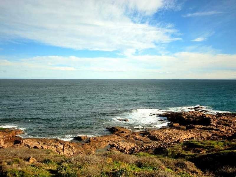 6b Ocean Street, Fishermans Bay NSW 2316