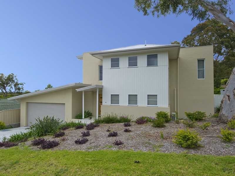 10 Ash Street, Soldiers Point NSW 2317