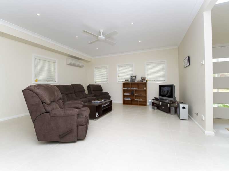 10 Ash Street, Soldiers Point NSW 2317