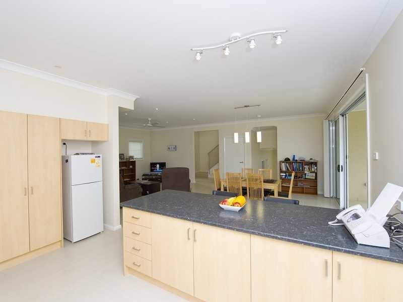 10 Ash Street, Soldiers Point NSW 2317