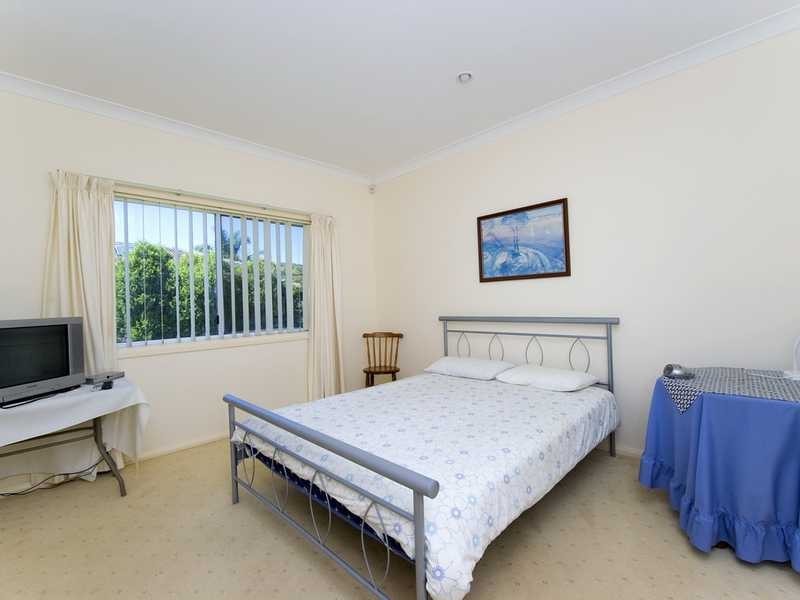 Villa 1/17 Amaroo Crescent, Fingal Bay NSW 2315