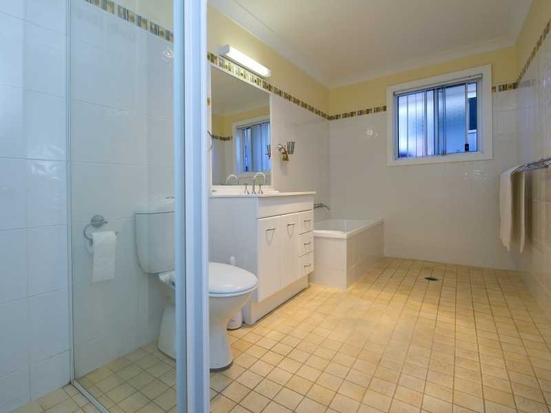 10 Scott Street, Anna Bay NSW 2316