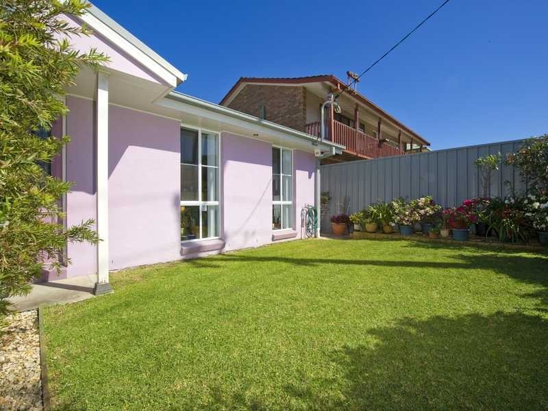 10 Scott Street, Anna Bay NSW 2316