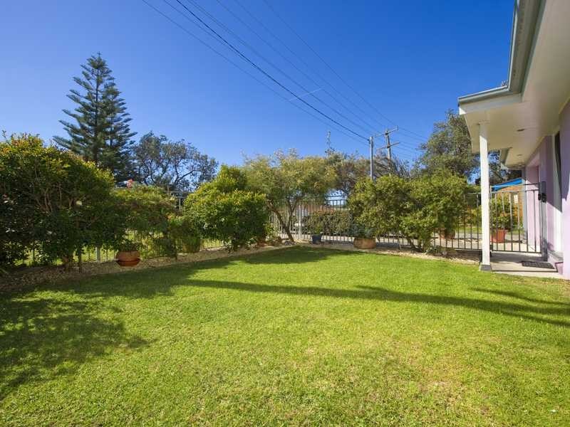 10 Scott Street, Anna Bay NSW 2316