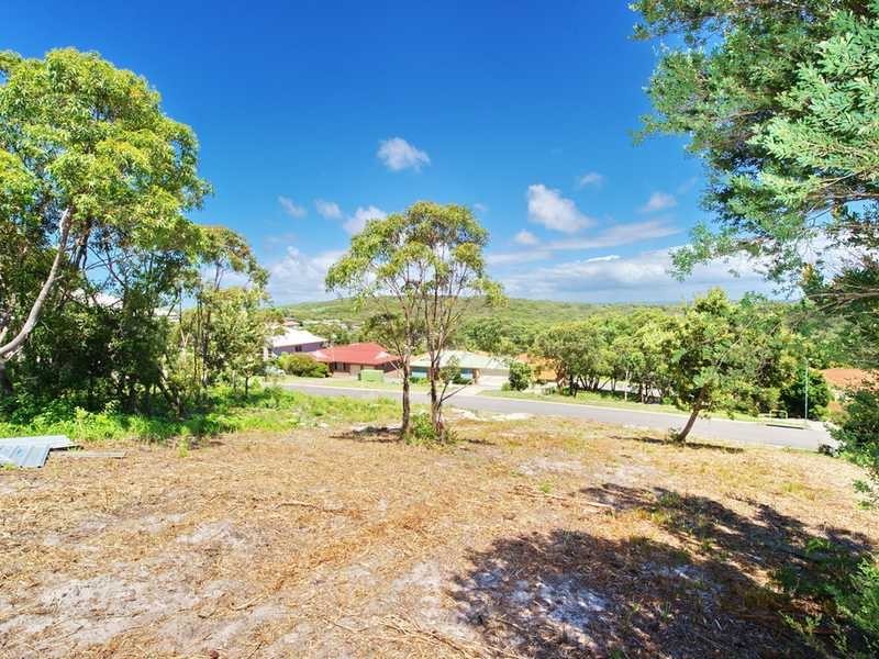 10 One Mile Close, Boat Harbour NSW 2316