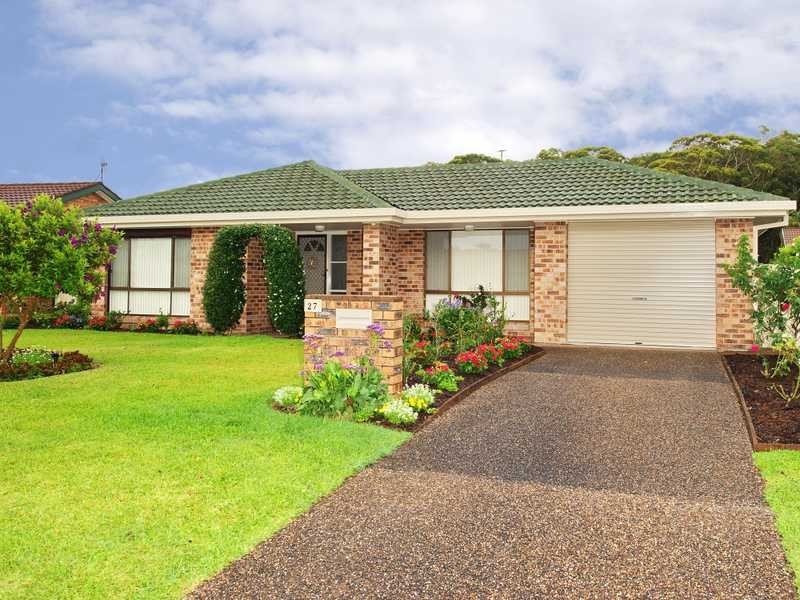 27 Shoreline Drive, Fingal Bay NSW 2315
