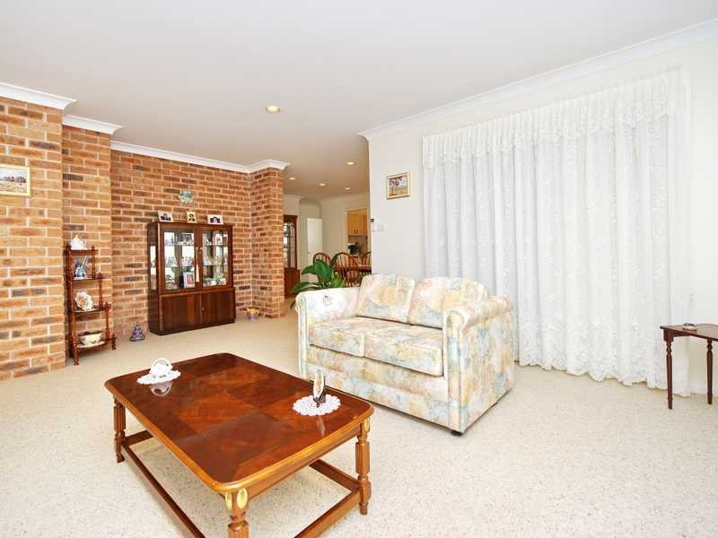 27 Shoreline Drive, Fingal Bay NSW 2315