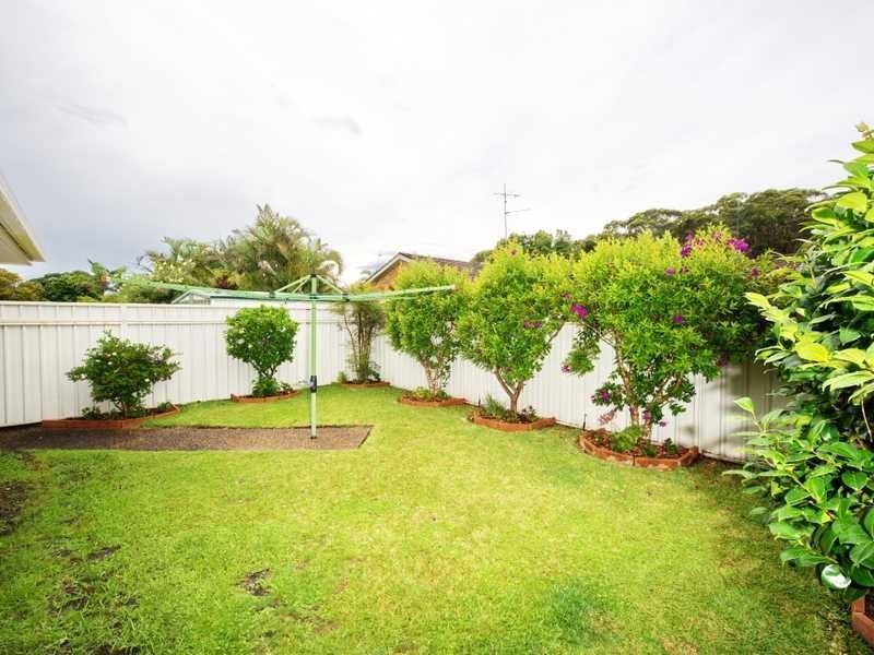 27 Shoreline Drive, Fingal Bay NSW 2315