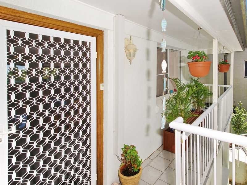 2/4 Lyndel Close, Soldiers Point NSW 2317