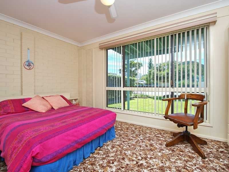 14 Government Road, Shoal Bay NSW 2315
