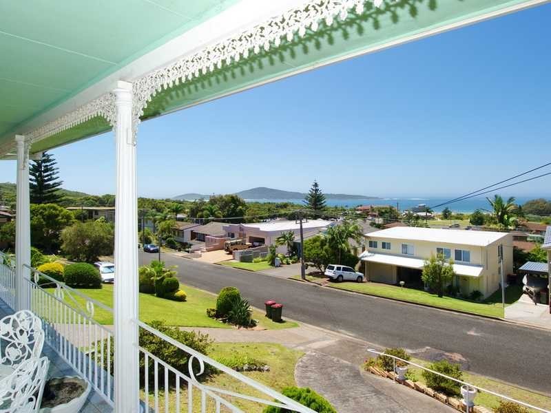 60 Lentara Street, Fingal Bay NSW 2315