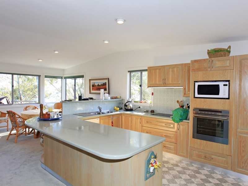 50 Thurlow Avenue, Nelson Bay NSW 2315