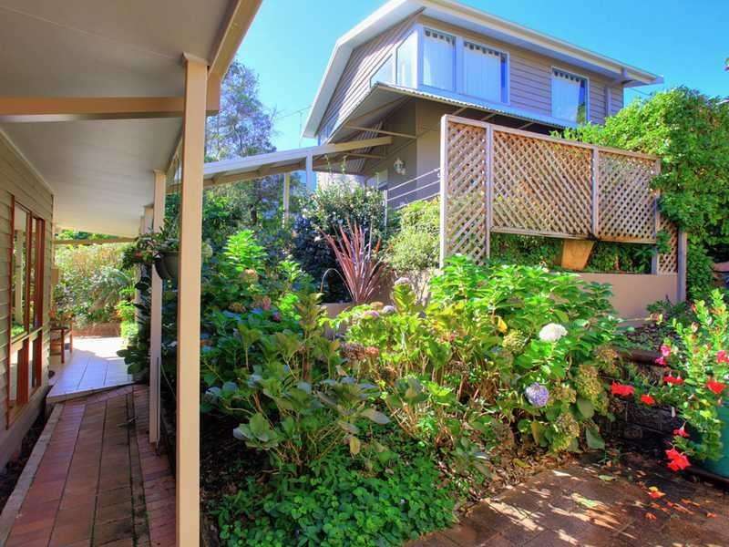 50 Thurlow Avenue, Nelson Bay NSW 2315