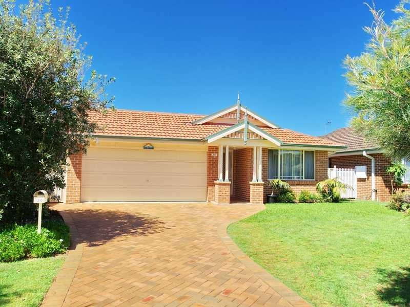 20 Pebble Parade, Fingal Bay NSW 2315