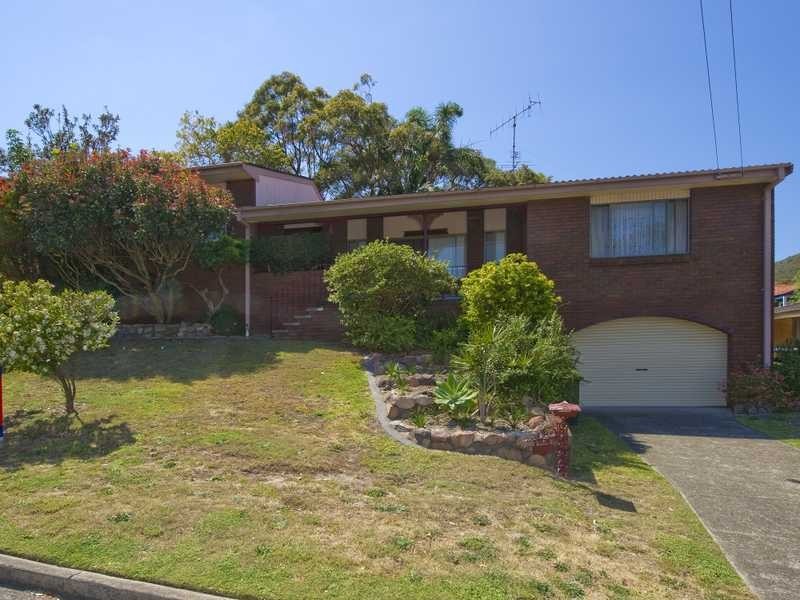 16 Leonard Avenue, Shoal Bay NSW 2315