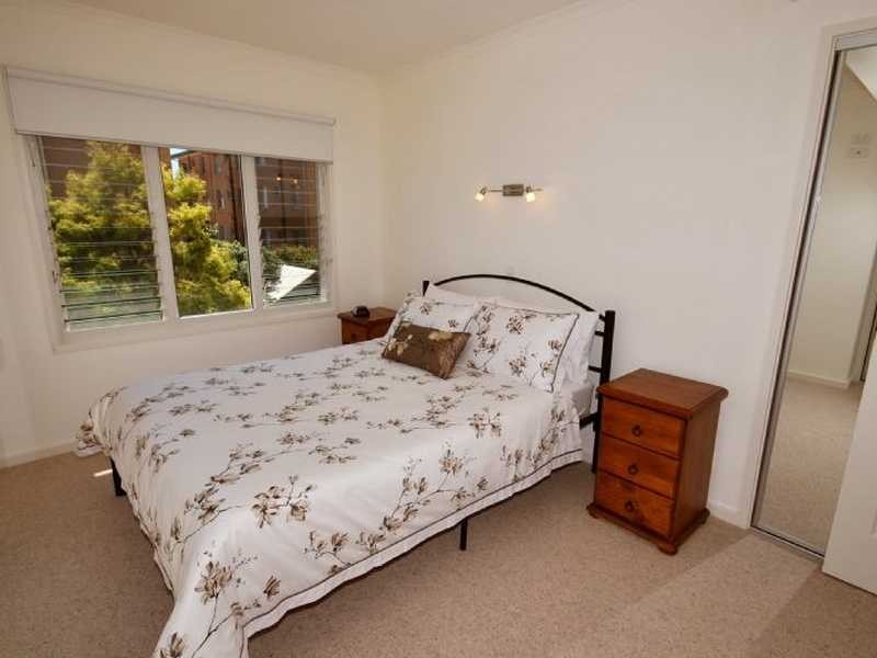 Apartment 4/5 Lillian Street, Shoal Bay NSW 2315