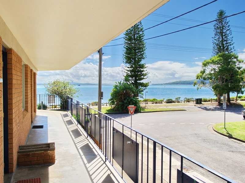 Apartment 2/11 Shoal Bay Road, Shoal Bay NSW 2315