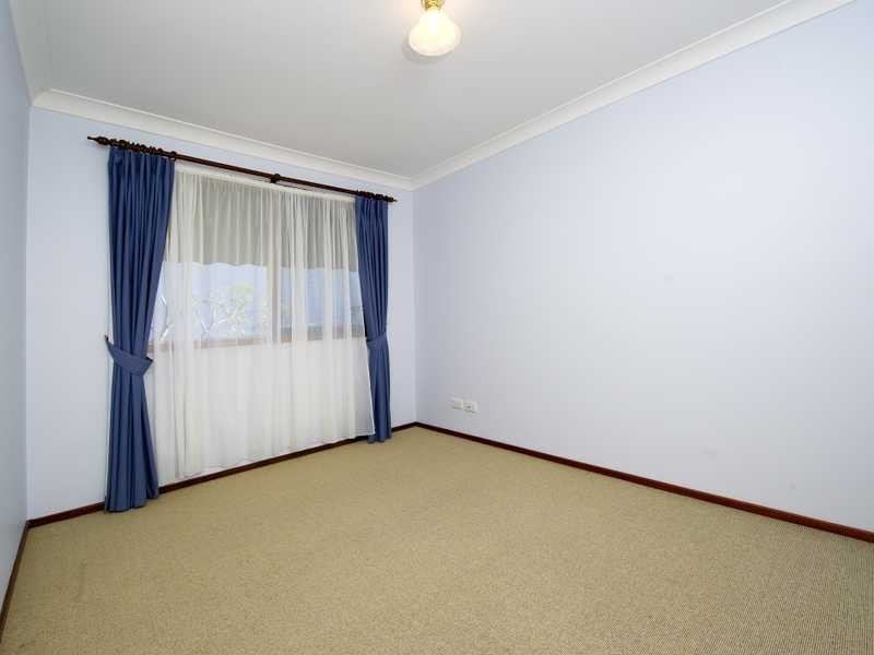 1/4 Shoreline Drive, Fingal Bay NSW 2315